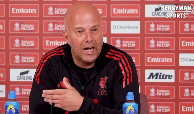 آرني سلوت مدرب ليفربول: إرث محمد صلاح يتحدث عنه - الخليج الان