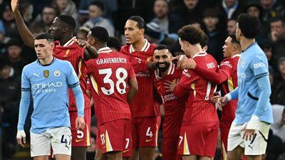 تعرف على تاريخ مواجهات ليفربول ومانشستر سيتي قبل قمة كأس الاتحاد الإنجليزي اليوم - الخليج الان