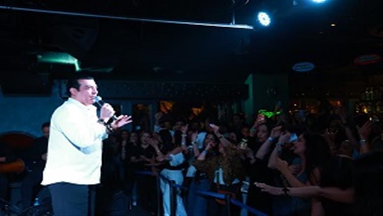 بأجواء التسعينيات.. إيهاب توفيق يفتتح موسم صيف 2026 بحفل غنائي مميز - الخليج الان