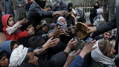 «بوزن 78.5 طن».. الصحة العالمية تسير شحنة مساعدات إنسانية لمواجهة شبح الجوع في أفغانستان - الخليج الان