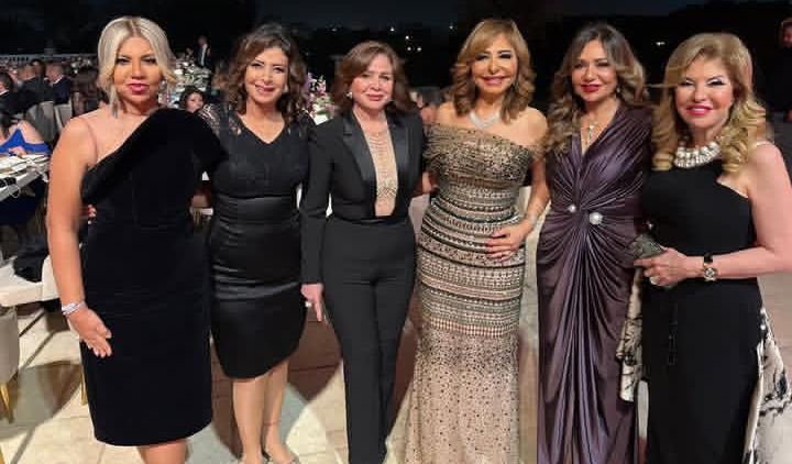 ربنا يسعدكم العمر كله.. ليلى علوي تهنئ عمرو اديب ولميس الحديدي بخطوبة نجلهما - الخليج الان