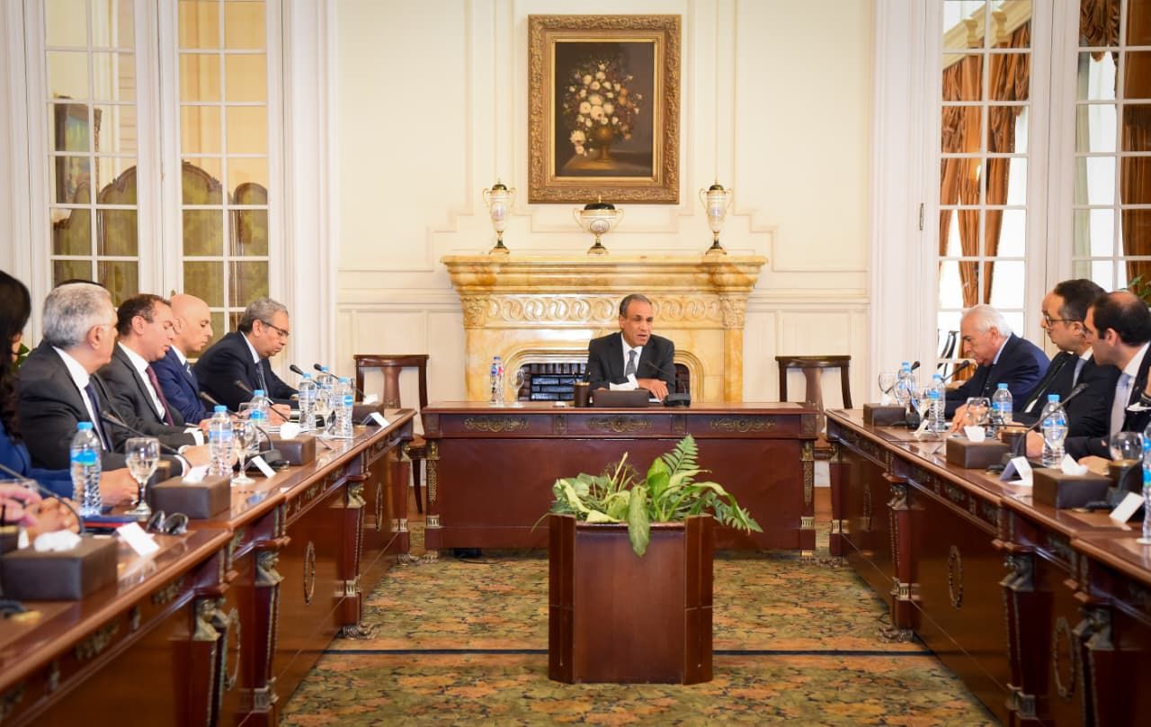 وزير الخارجية: نؤكد على صلابة الاقتصاد المصري وقدرته على الصمود أمام الأزمات الدولية المتلاحقة - الخليج الان