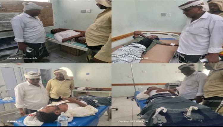 قيادي في الانتقالي يطمئن على مصابي حادث إنقلاب حافلة المشاركين في فعالية المكلا