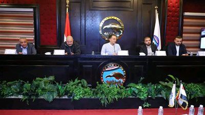 بحضور الأمين العام للحزب.. أمانة العمل الجماهيري المركزية بـ"مستقبل وطن"تعقد اجتماعا تنظيماً مع أمنائها في المحافظات لتكريم كوادرها والاستعداد للمحليات - الخليج الان