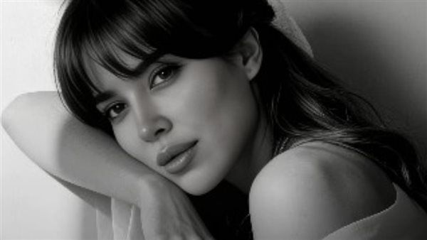 طولت صبري.. ناريمان زوجة رامي جمال تطرح أحدث أعمالها الغنائية - الخليج الان