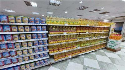 صرف 50% من مقررات التموين لشهر أبريل واستمرار توفير السلع بالمنافذ - الخليج الان