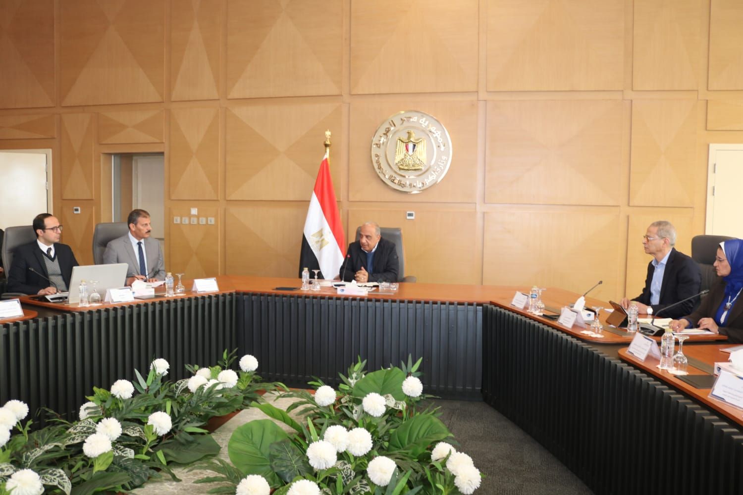 الكهرباء: توفير 3.5 مليون متر مكعب وقود بالاسبوع الأول وتحسن كفاءة التشغيل حقق وفرًا 2.1 بالمئة بمارس - الخليج الان