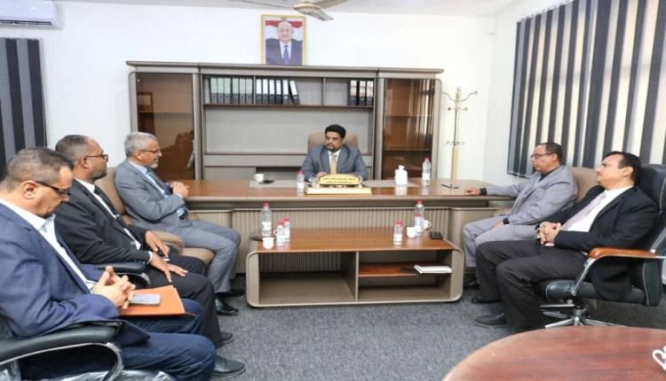 الوزير المهري يبحث مع مؤسسة العون تعزيز الشراكة لتطوير التعليم الفني