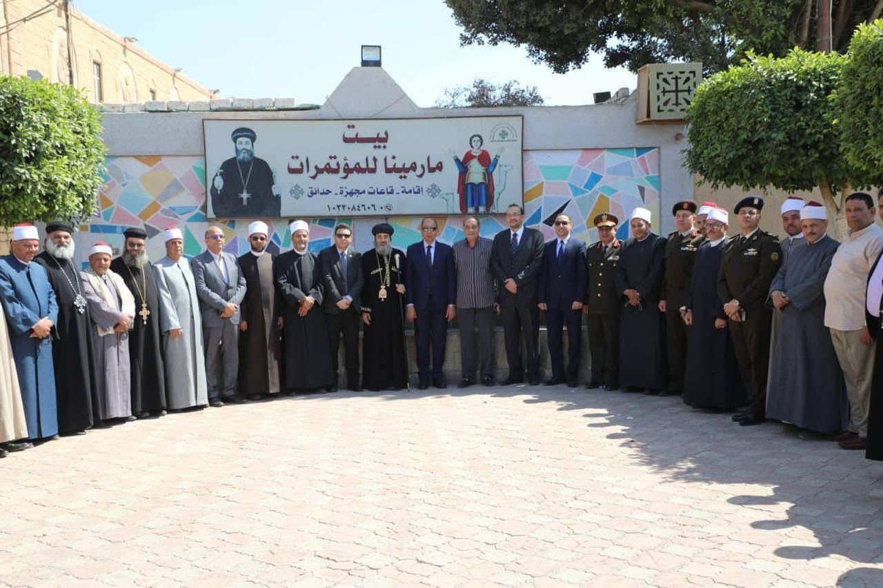 لليوم الثاني على التوالي.. محافظ المنيا يواصل جولاته بمراكز الجنوب للتهنئة بعيد القيامة - الخليج الان