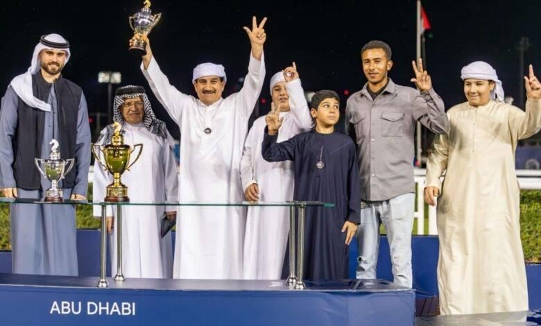 «عزام» بطل التاج الثلاثي العربي للخيول
