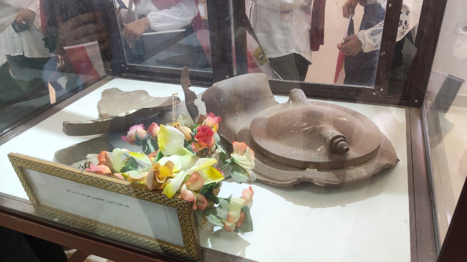 الدرس انتهي لموا الكراريس .. الحاج «السيد» أحد التلاميذ المصابين يروي تفاصيل مأساة بحر البقر - الخليج الان