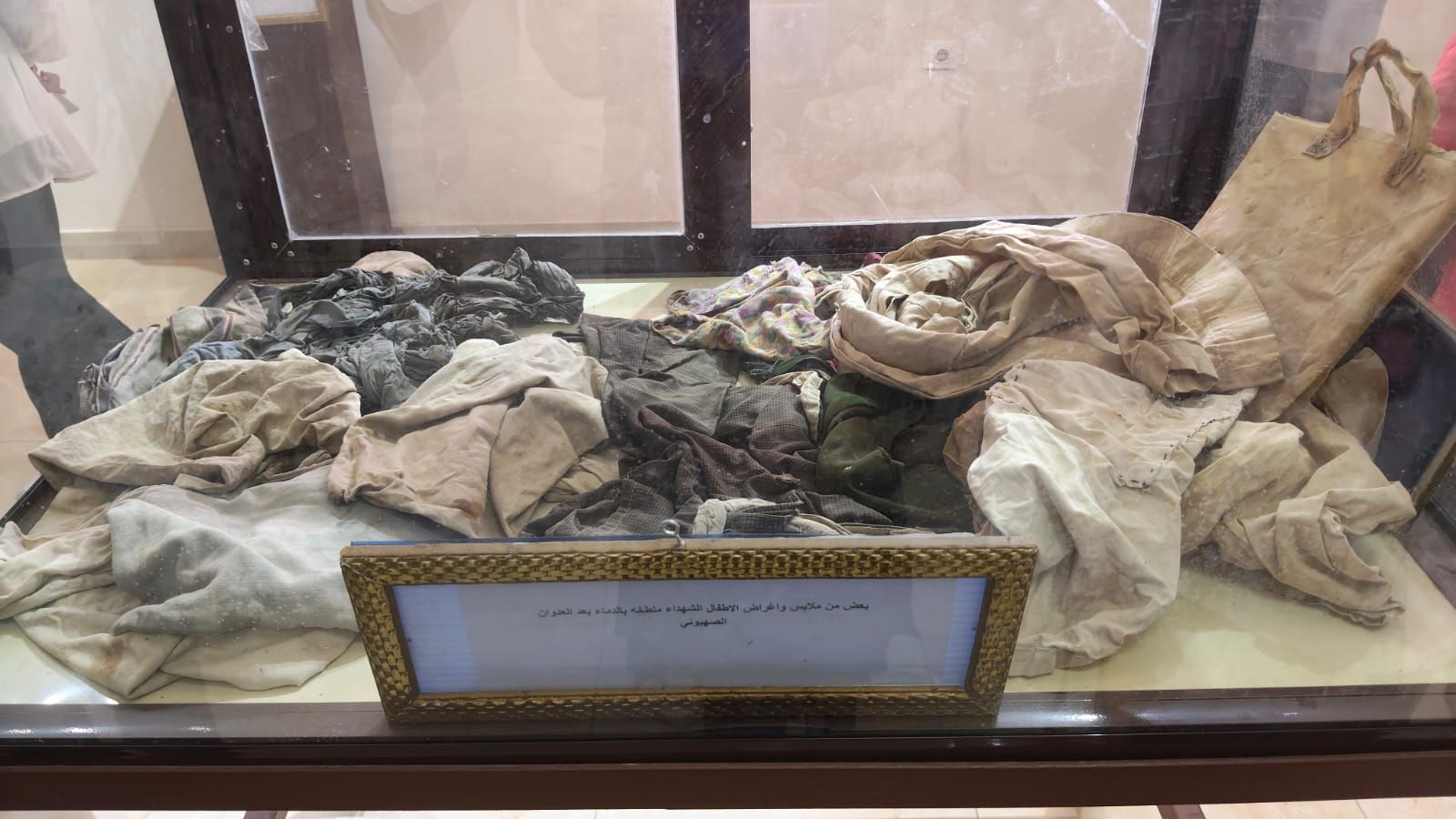 الدرس انتهي لموا الكراريس .. الحاج «السيد» أحد التلاميذ المصابين يروي تفاصيل مأساة بحر البقر - الخليج الان