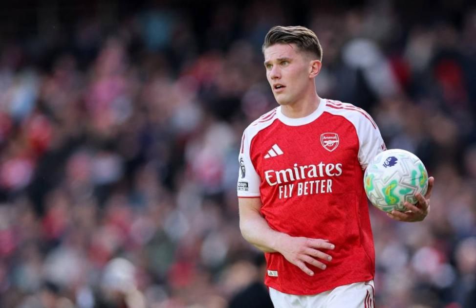 العيون على السيتي.. يوكيريس يقدم سبباً غريباً لخسارة أرسنال