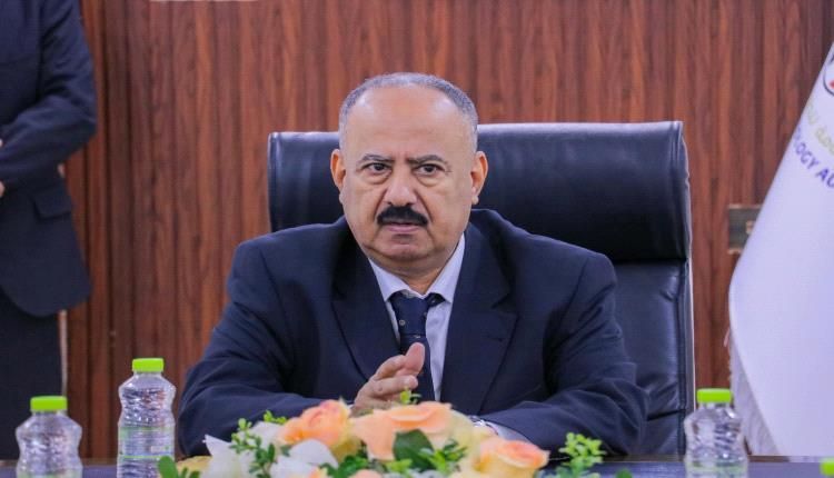 توجيه حكومي بترتيب رحلة مستعجلة لنقل كافة الركاب العالقين في مطار القاهرة الدولي