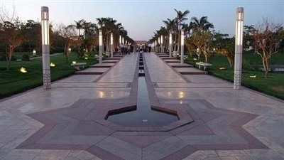 حديقة الأزهر تستقبل آلاف الزوار في أجواء شم النسيم بالقاهرة اليوم - الخليج الان