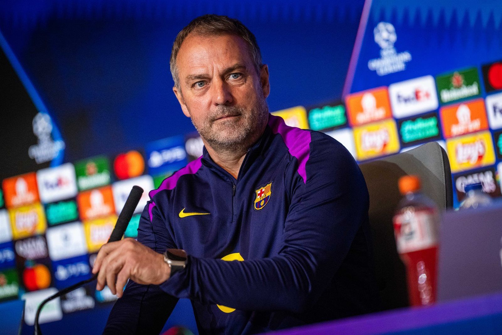 هانز فليك: الأداء الجيد مفتاح عودة برشلونة أمام أتلتيكو مدريد في دوري أبطال أوروبا - الخليج الان