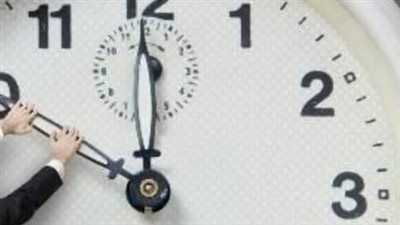 عودة التوقيت الصيفي 2026 في مصر.. موعد تقديم الساعة رسميًا وفق القانون الجديد - الخليج الان