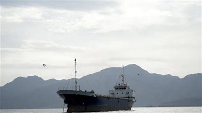 اختراق صامت.. سفن مرتبطة بطهران تعبر مضيق هرمز رغم الحصار الأمريكي المشدد - الخليج الان