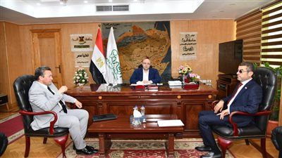 محافظ الفيوم يتابع التجهيزات والاستعدادات لافتتاح مكتب للتصديقات والخدمات القنصلية - الخليج الان