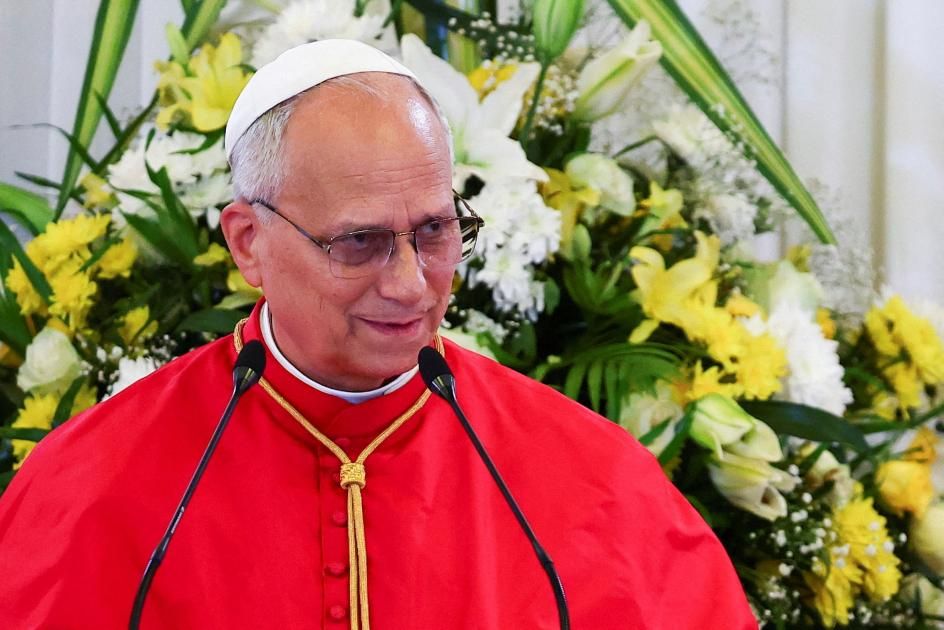 بابا الفاتيكان: العالم بحاجة إلى سماع رسالة سلام