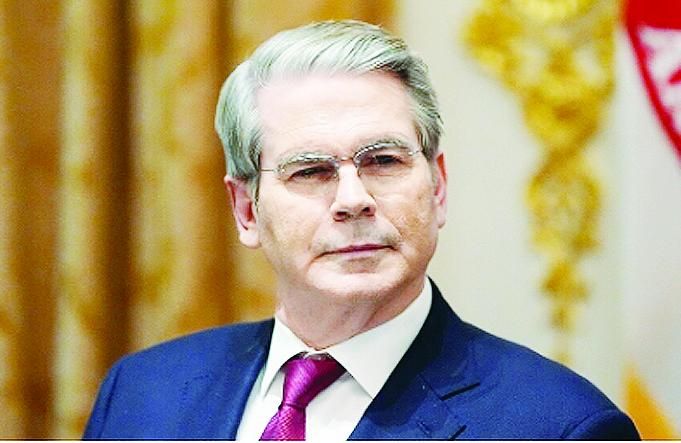 الخزانة الأمريكية: ندرس إعادة فرض رسوم جمركية