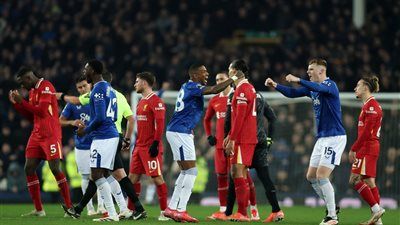 ليفربول في اختبار قوي أمام إيفرتون بعد وداع دوري الأبطال - الخليج الان