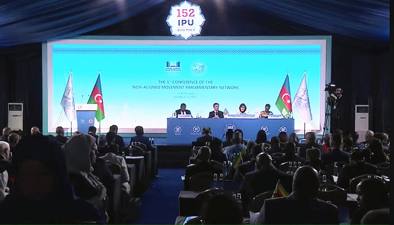 رئيس مجلس النواب من اسطنبول: تغير المناخ تهديد وجودي.. ويطالب بعدالة مناخية ودعم دولي للاستثمارات الخضراء - الخليج الان