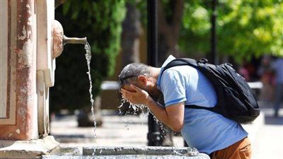 خبراء يحذرون من تقلبات الحرارة وتأثيرها على المناعة وزيادة العدوى الصيفية - الخليج الان