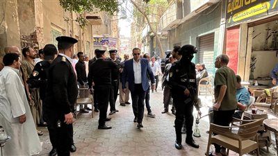 مدير أمن الفيوم يقود حملات يومية.. وحملة أمنية مكبرة بمنطقة دمو تُحكم السيطرة وتضرب الخارجين عن القانون - الخليج الان