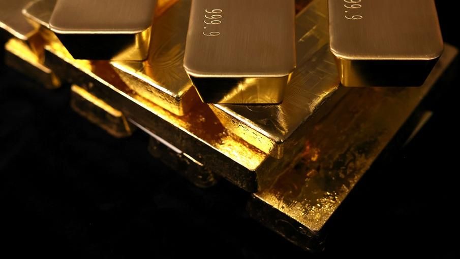 الذهب يحافظ على المكاسب قرب 4800 دولار للأونصة