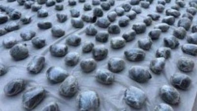 2.5 طن بـ 175 مليون جنيه.. ضبط تشكيل عصابي بتهمة جلب وتهريب المواد المخدرة - الخليج الان