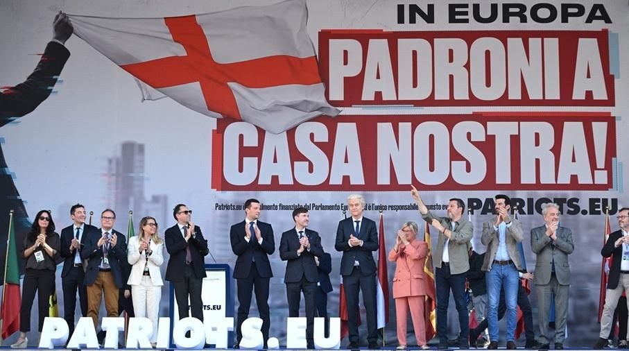 اليمين المتطرف في أوروبا.. حشد للقوة في وجه «خطر المهاجرين»