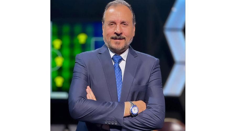 مدرب عراقي يهاجم حكماً وينتقده بشدة