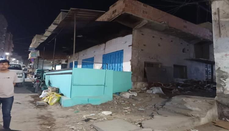 فاجعة تهز المكلا.. الظروف القاسية تنهي حياة عامل "مكافح" في مطعم شعبي