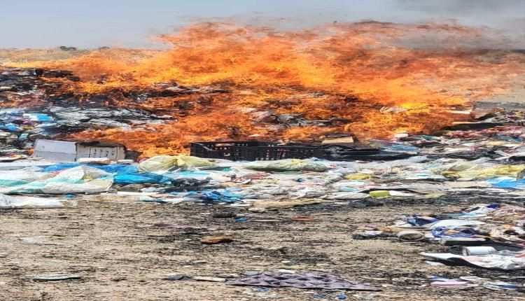 إتلاف 5 أطنان من المواد المنتهية الصلاحية في عتق