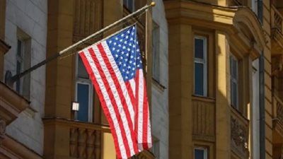 الخارجية الأمريكية تحث رعاياها على مغادرة إيران فورًا وسط تصاعد التوتر - الخليج الان