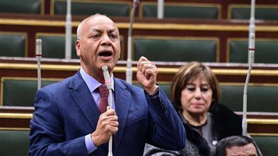 مصطفى بكري يطالب بإحالة التجار المستغلين للمحاكم العسكرية: لا مجاملة لأحد - الخليج الان