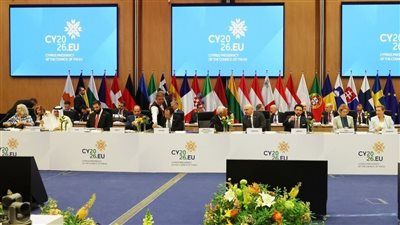 عون: لبنان يرفض التحول لـ "ورقة تفاوض" إقليمية ويطالب بانسحاب إسرائيلي كامل - الخليج الان