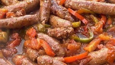 الرائحة بتدوّخك.. أسرار وصفات السجق “بتاع العربية” بطعم احترافي - الخليج الان