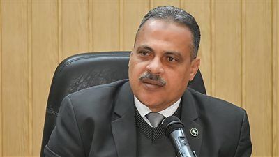 محافظ الشرقية يعتمد جدول امتحانات الفصل الدراسي الثاني للعام الدراسي ٢٠٢٥ / ٢٠٢٦ - الخليج الان