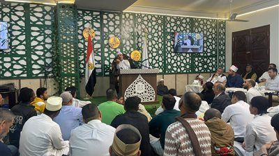 جابر بغدادي: مجالسة الصالحين والنظر إلى وجوهم عبادة - الخليج الان