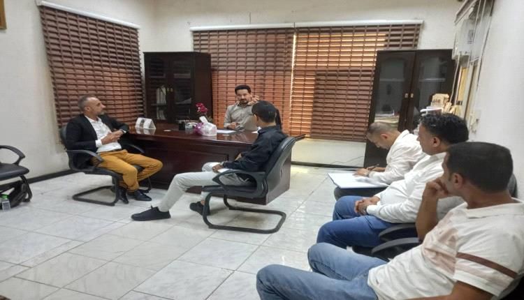 مدير عام إعلام عدن في أول إجتماع مع المديريات