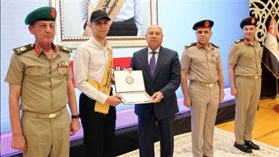 الأكاديمية العسكرية تنظم مراسم الاحتفال بتخرج دورات تدريبية للمرشحين للعمل بوزارة النقل - الخليج الان