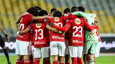 محمد شريف يقود هجوم الأهلي ضد بيراميدز فى الدوري - الخليج الان