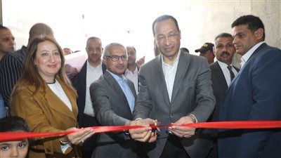 محافظ بني سويف ووزير الاتصالات يفتتحان مكتب بريد بني سويف العمومي بعد تطويره بشارع عبد السلام عارف - الخليج الان
