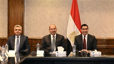 جوهر نبيل وياسر إدريس يضعان خارطة طريق أولمبياد 2028 - الخليج الان