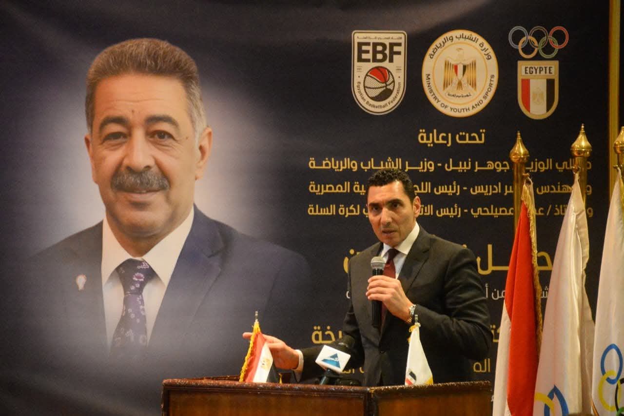 تأبين مجدي أبو فريخة بحضور جوهر نبيل وياسر إدريس ومصيلحي - الخليج الان