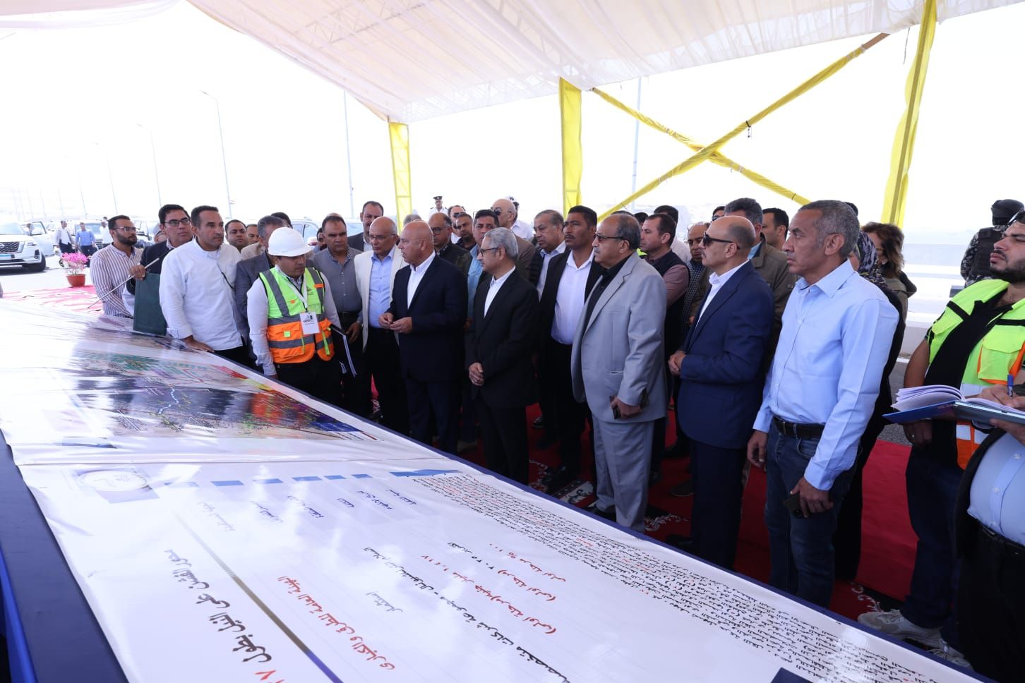 وزير النقل يشهد التشغيل التجريبي للمرحلة الأولى من محور الفشن التنموي ببني سويف.. وافتتاح مرحلتي محور ديروط - الخليج الان