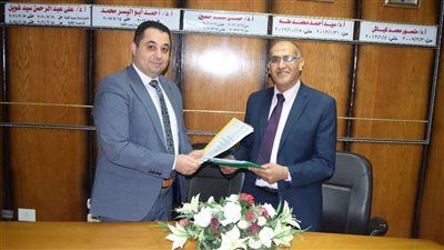 الصحة: توقيع بروتوكول تعاون بين مديرية الشئون الصحية بقنا وكلية الطب بجامعة قنا لتطوير الخدمات بالمحافظة - الخليج الان