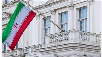 «ردا علي اتهامات ترامب».. السفارة الإيرانية في لندن: تاريخ أمريكا حافل بالجرائم والحروب والأكاذيب  - الخليج الان